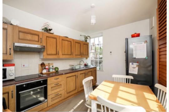 Bright Single Room in Battersea